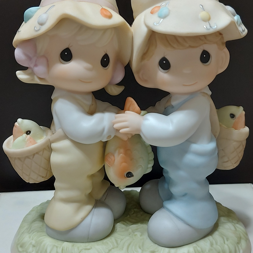 Precious Moments O-Fish-Aly Friends Figurine